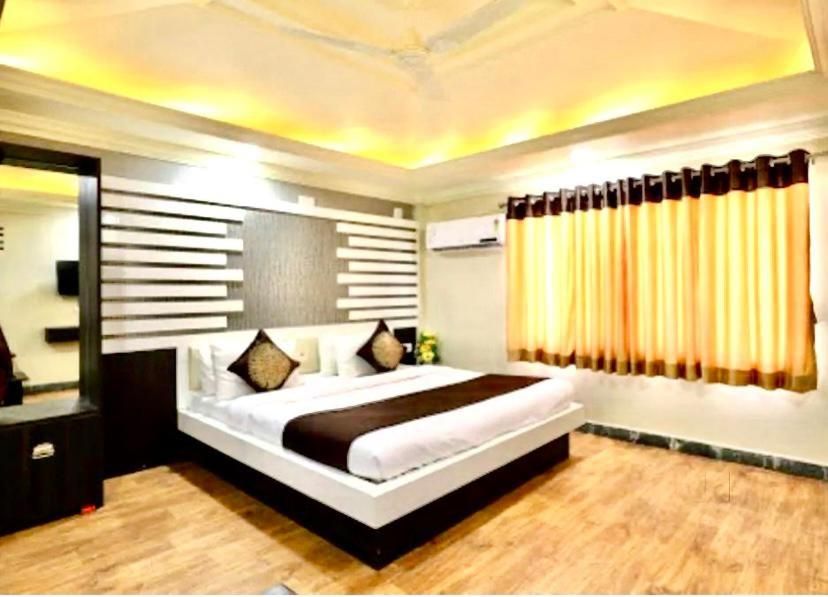 undefined Click Hotel by Suba , Jamnagar 4