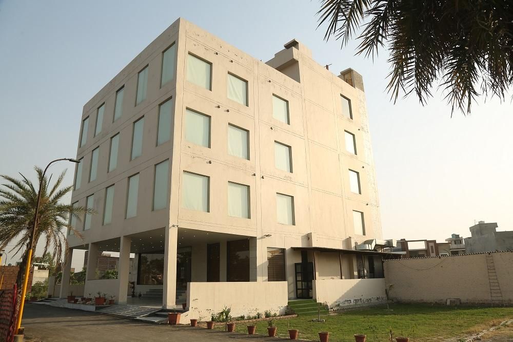 Comfort Hotel Amritsar by Choice Hotels