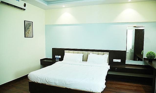 FabHotel Prime Turtle