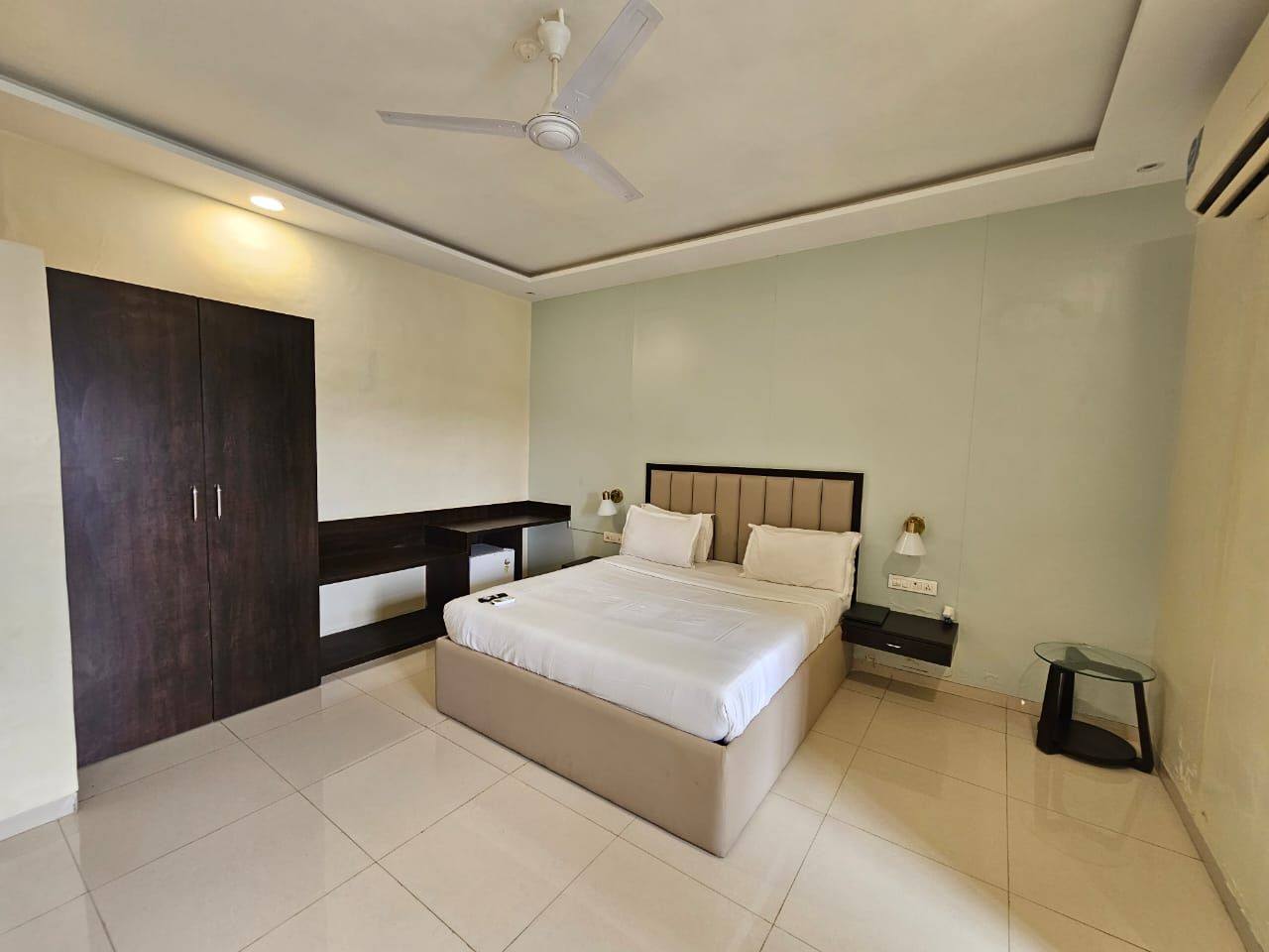 FabHotel Prime Turtle