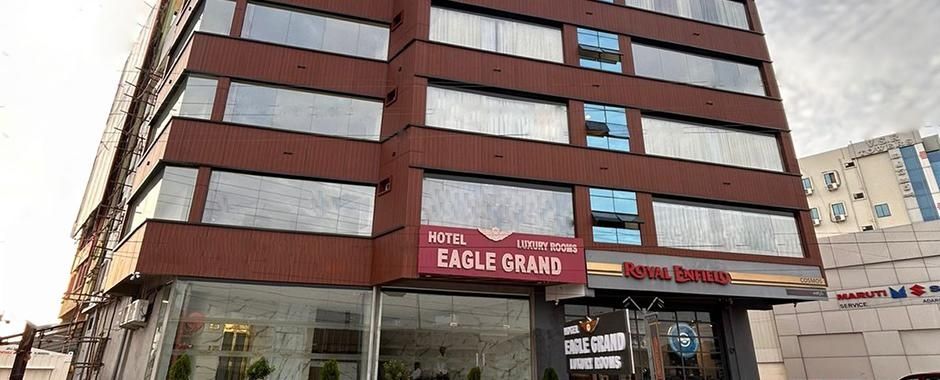 undefined Hotel Eagle Grand 3
