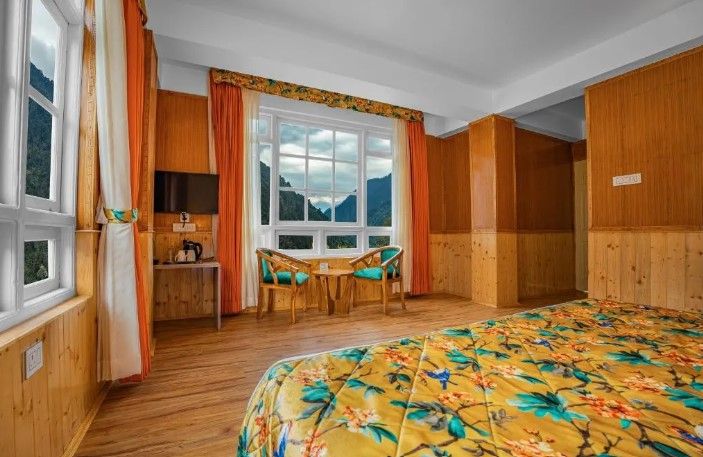 Premium Room with Mountain View