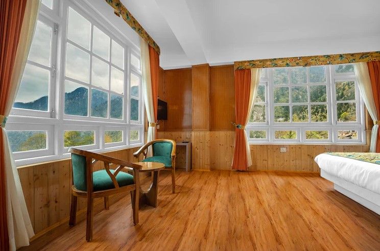 Premium Room with Mountain View
