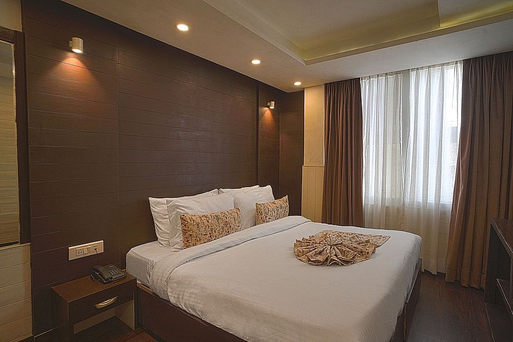 Yashshree Mussoorie Mall Road Deluxe Room