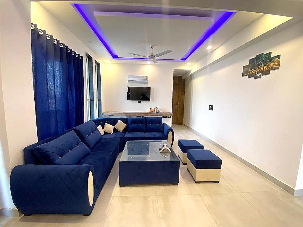 The Metro Stay By ASPL