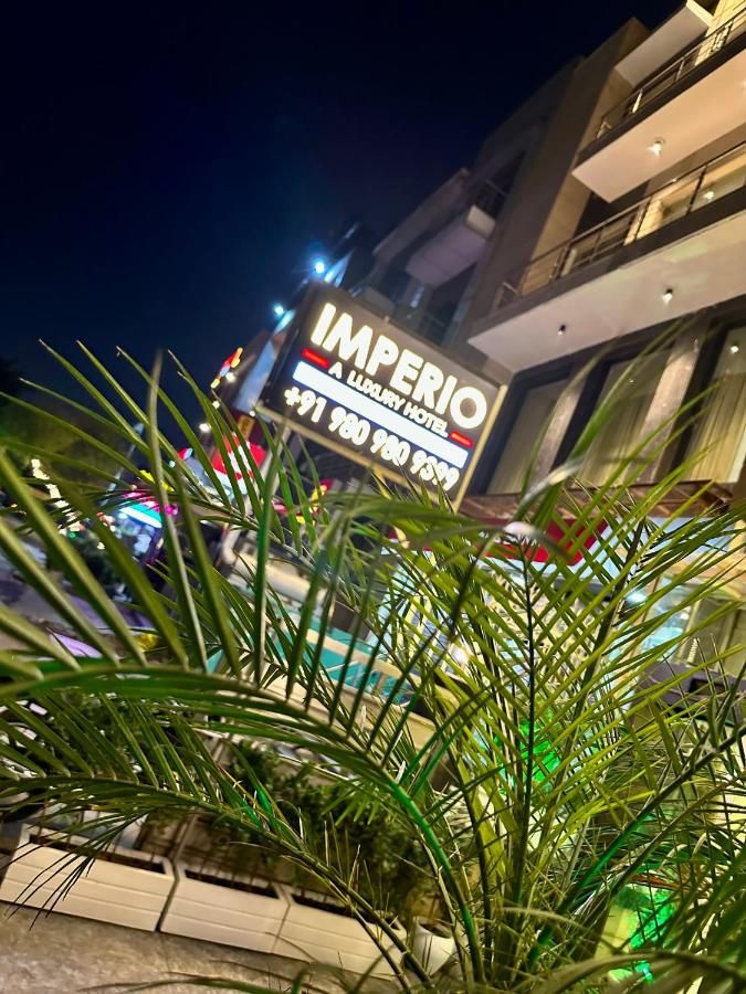 undefined Hotel The Imperio 8