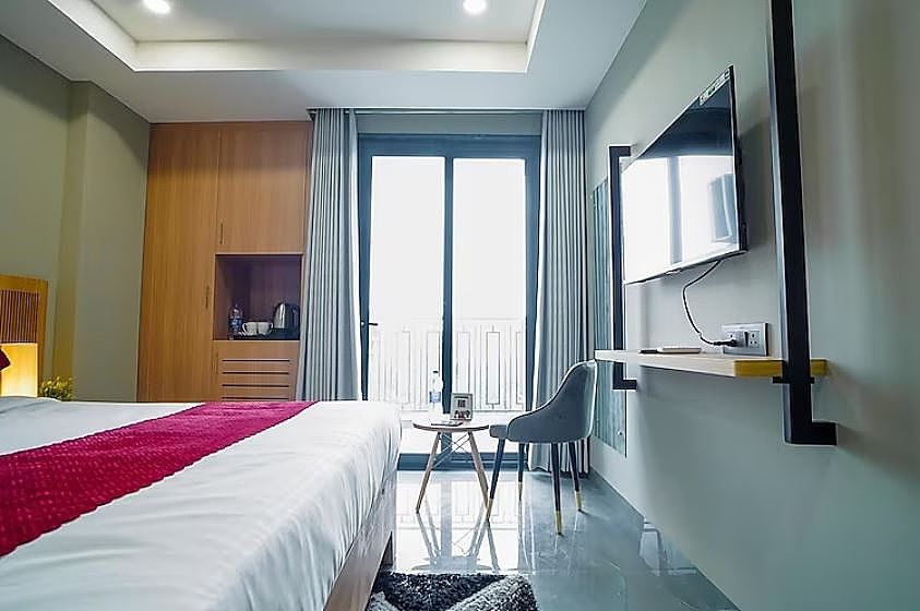 Deluxe Room with Balcony