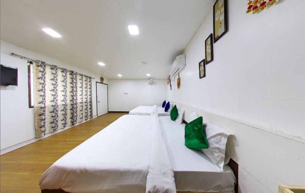 undefined KAUSHAL HILLTOP RESORT and VILLA 9