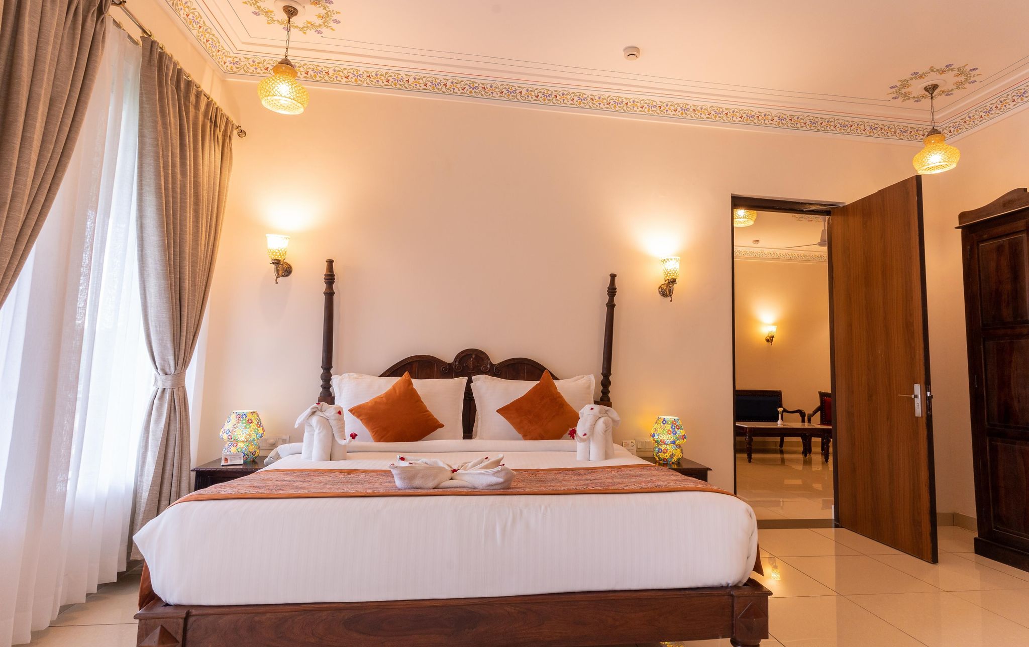 Luxury Room with Balcony