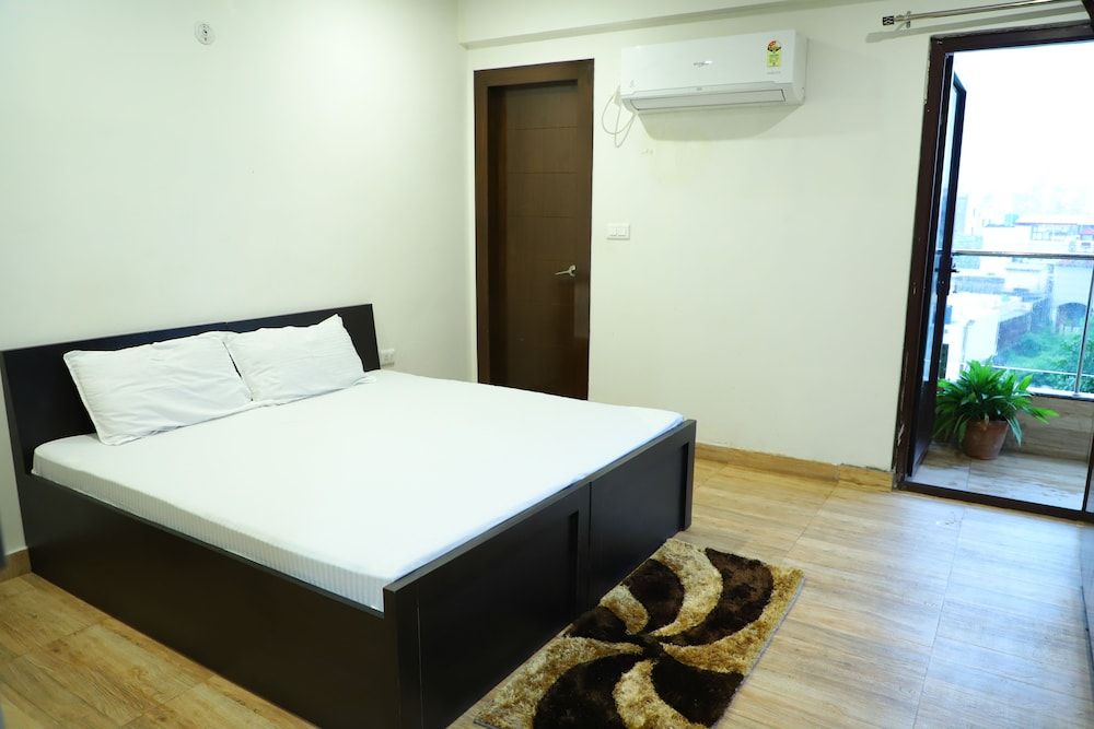 Shivohum Yoga Retreat Homestay