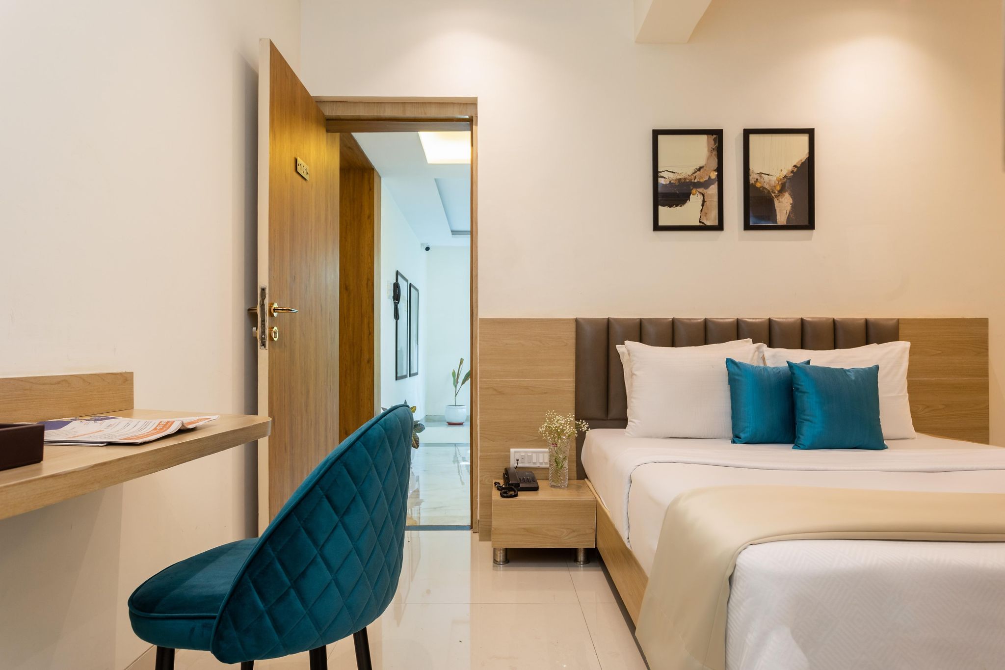 Blugent Residency Deluxe AC Room 4