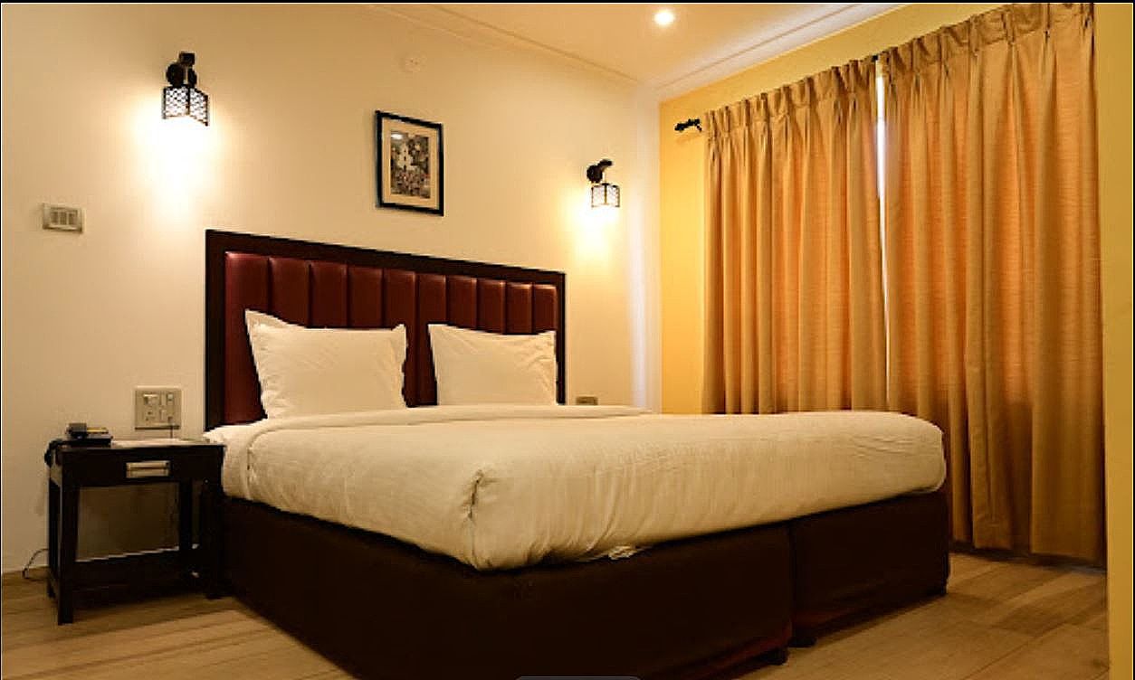Candolim Suites - A Unit of Pal Hospitality Suite Room