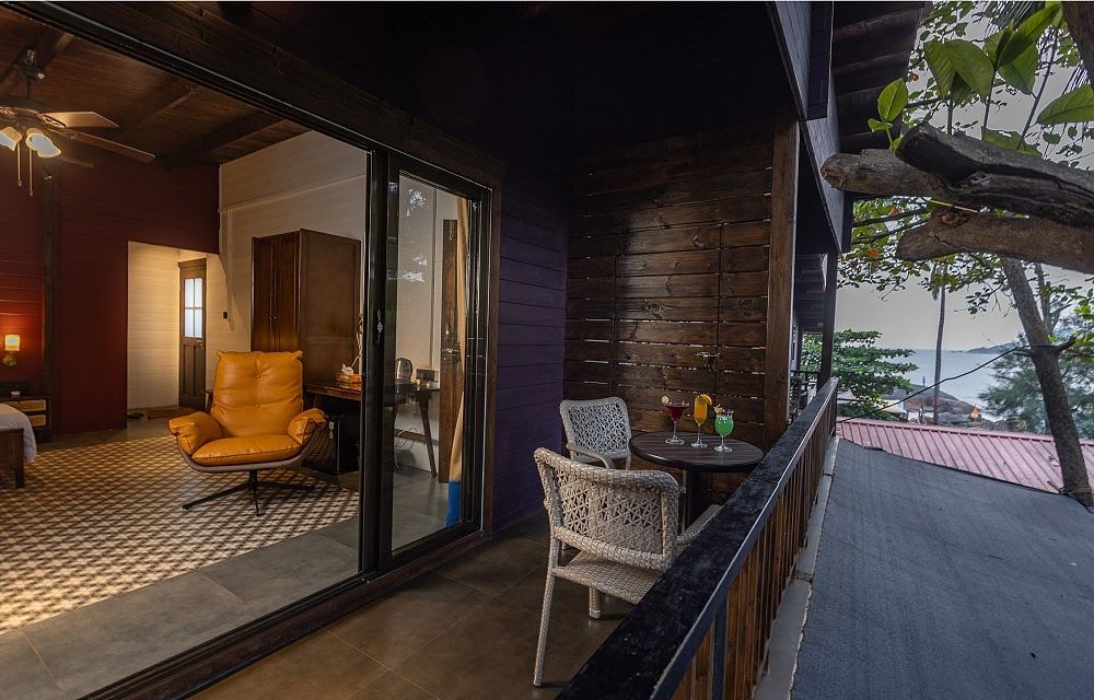 The Ark Comforts Grace 2