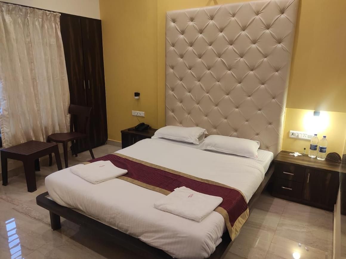 Deluxe Non AC Room 