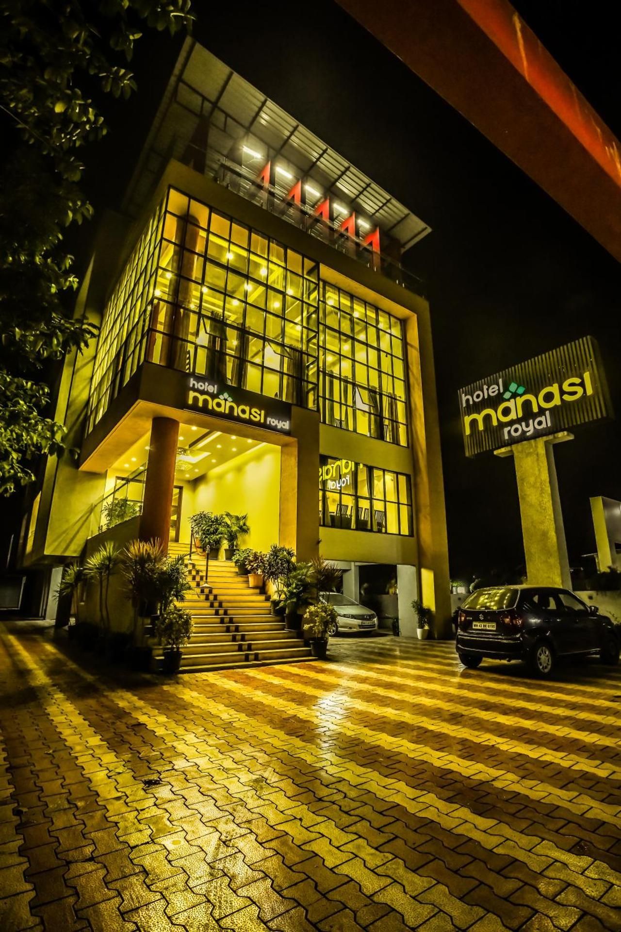 undefined Hotel Manasi Royal 6