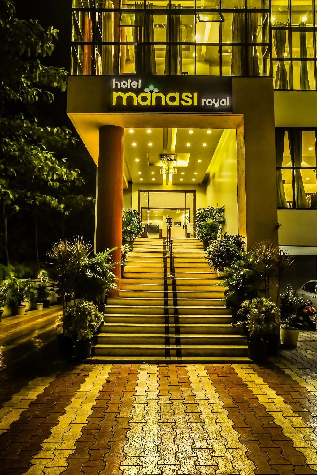 undefined Hotel Manasi Royal 7