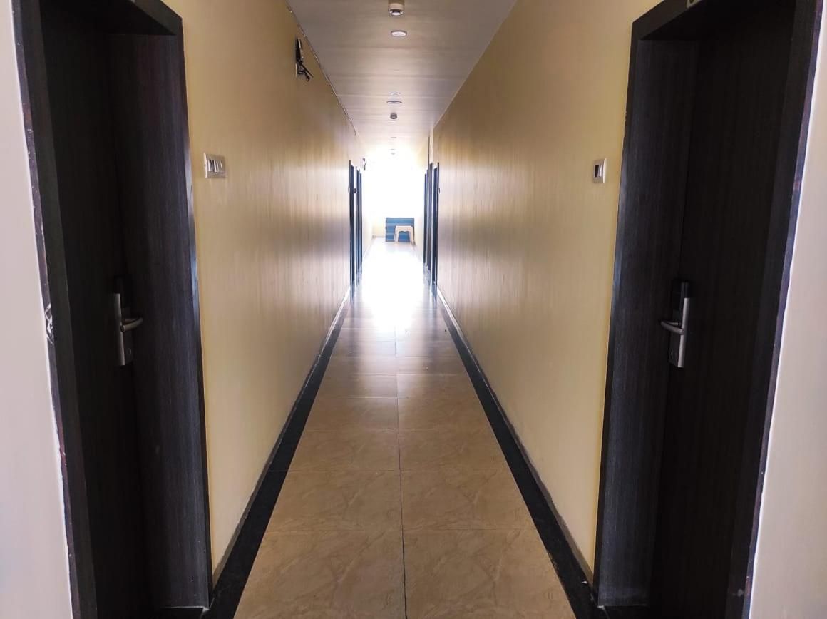 undefined Hotel Manasi Royal 4