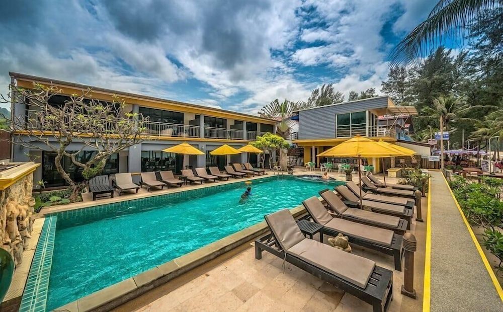 undefined Kamala Beachfront Apartment