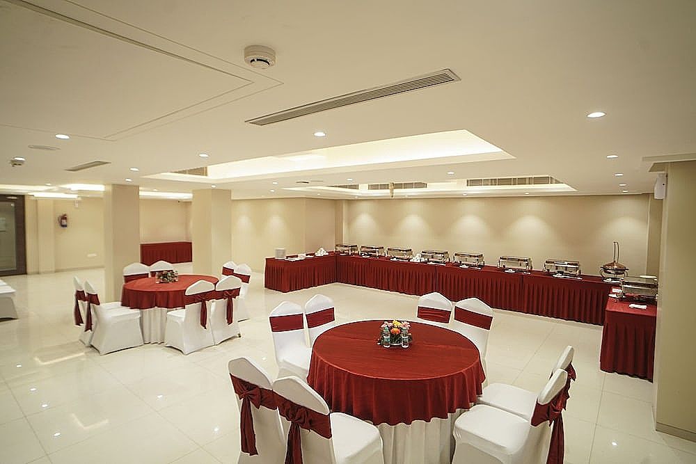 Banquet hall
