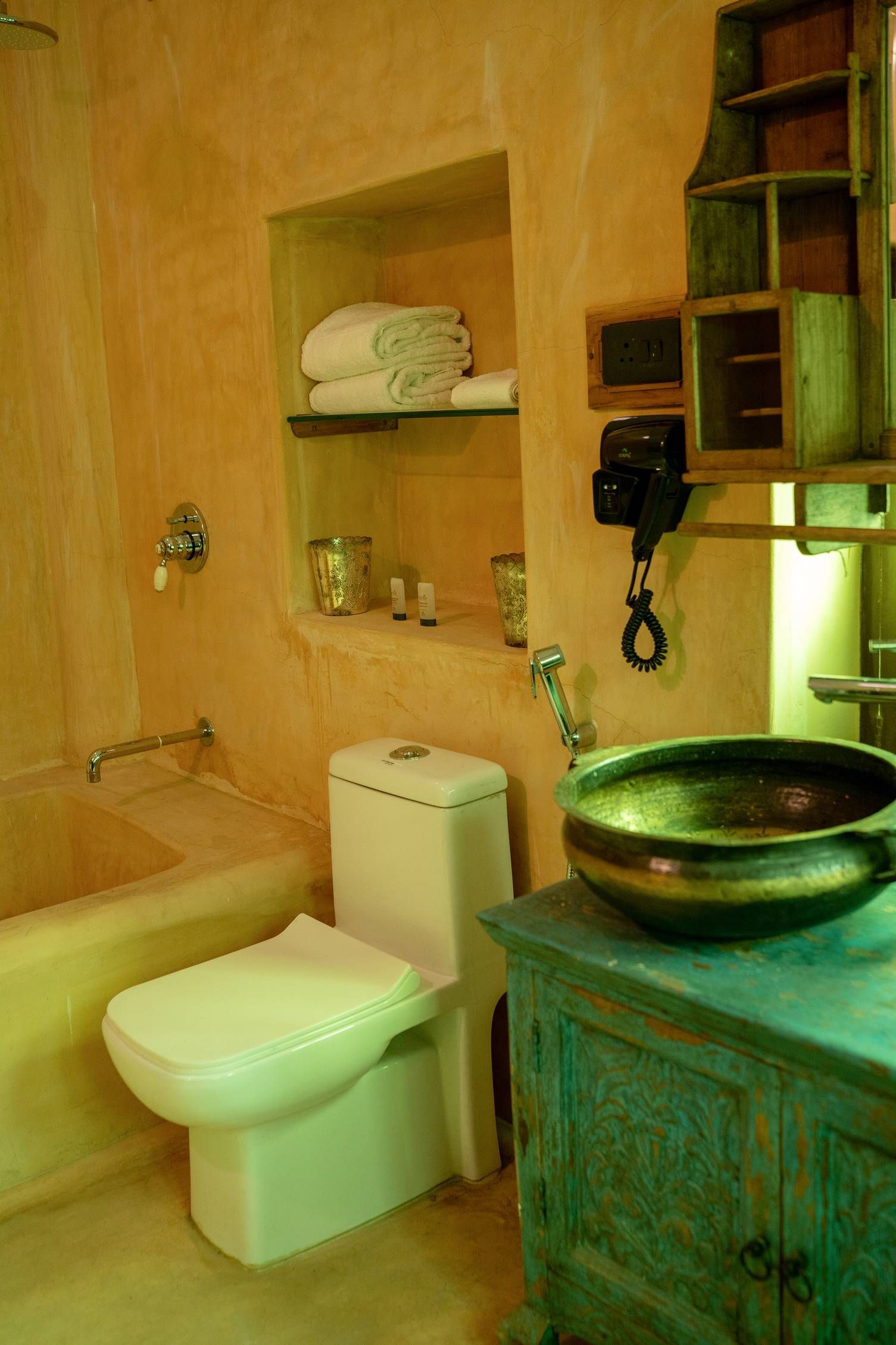 Amritara Manak Haveli Heritage Twin 6