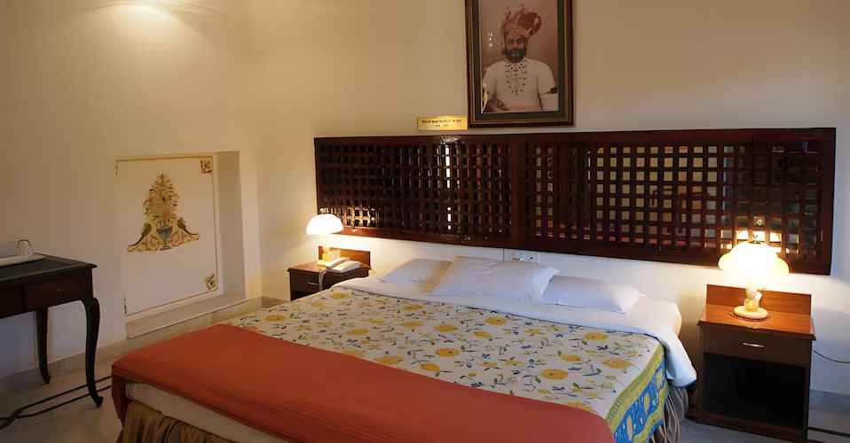 WelcomHeritage Mandir Palace Deluxe Room 3