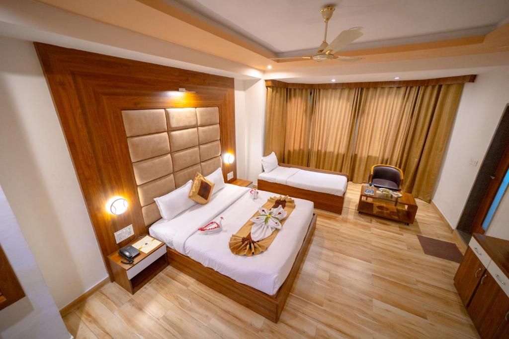 undefined Gold Nest Rubystone Heritage 5