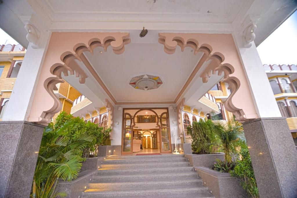 undefined Gold Nest Rubystone Heritage 10