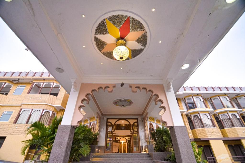 undefined Gold Nest Rubystone Heritage 9