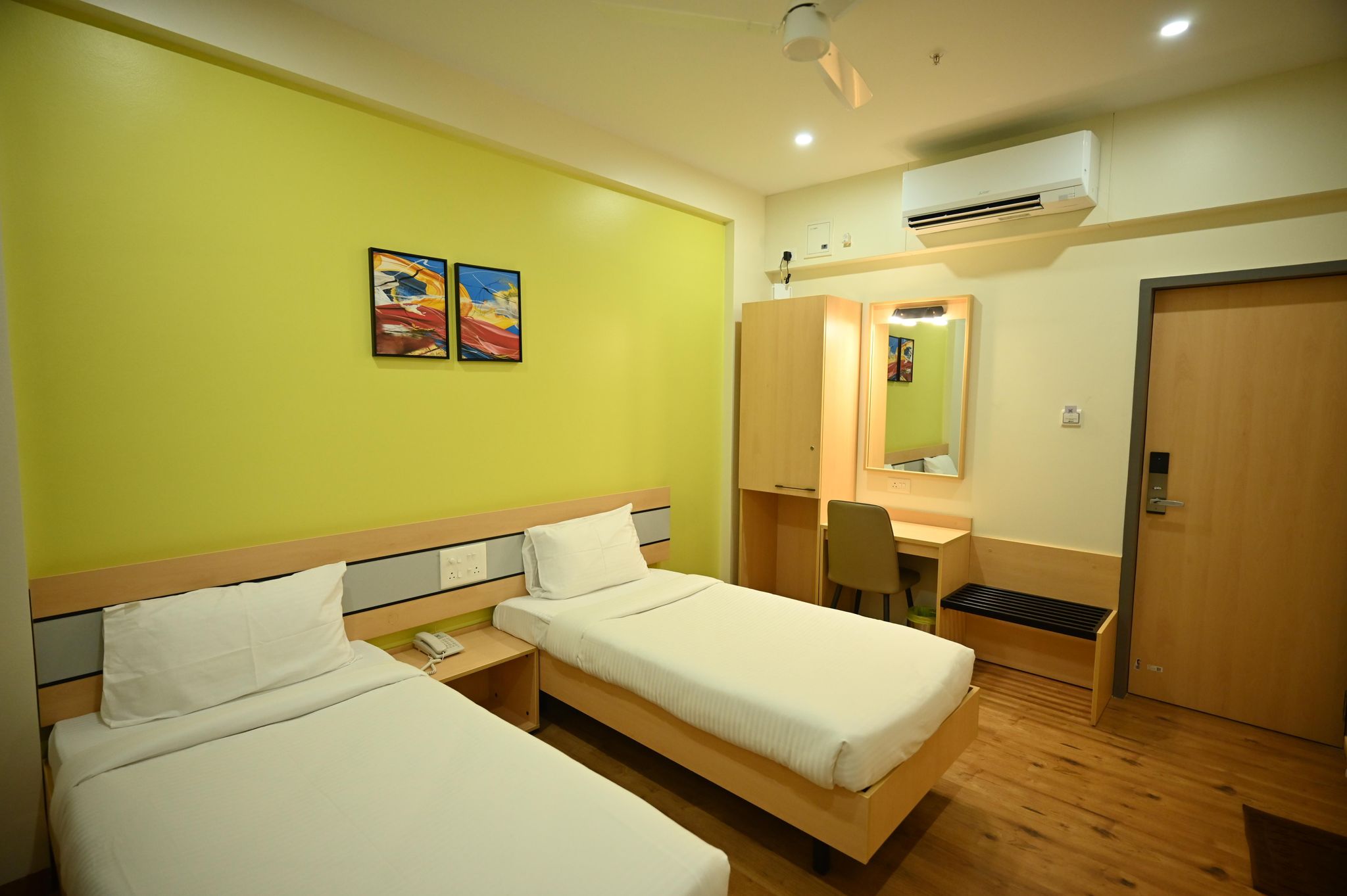 Hotel City Centre Latur Deluxe Twin Room 2