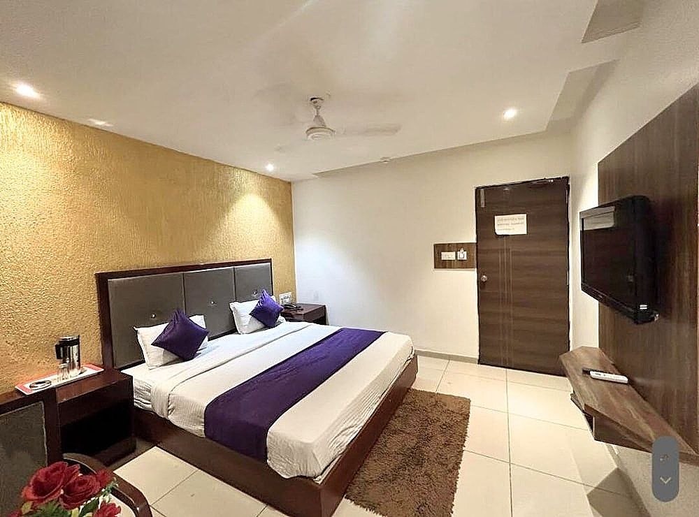 undefined Hotel Shrimad Ahmedabad 3