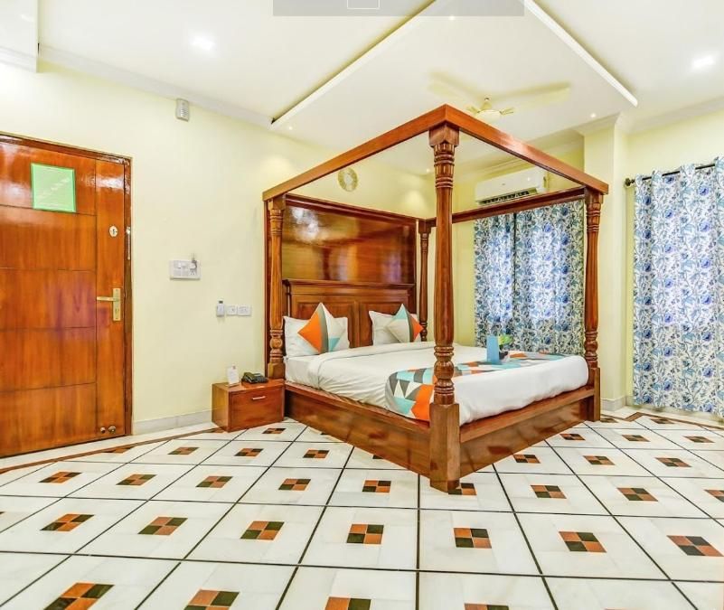 Super Deluxe Room