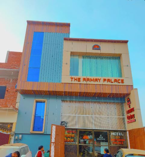 Hotel The Ramay Palace.