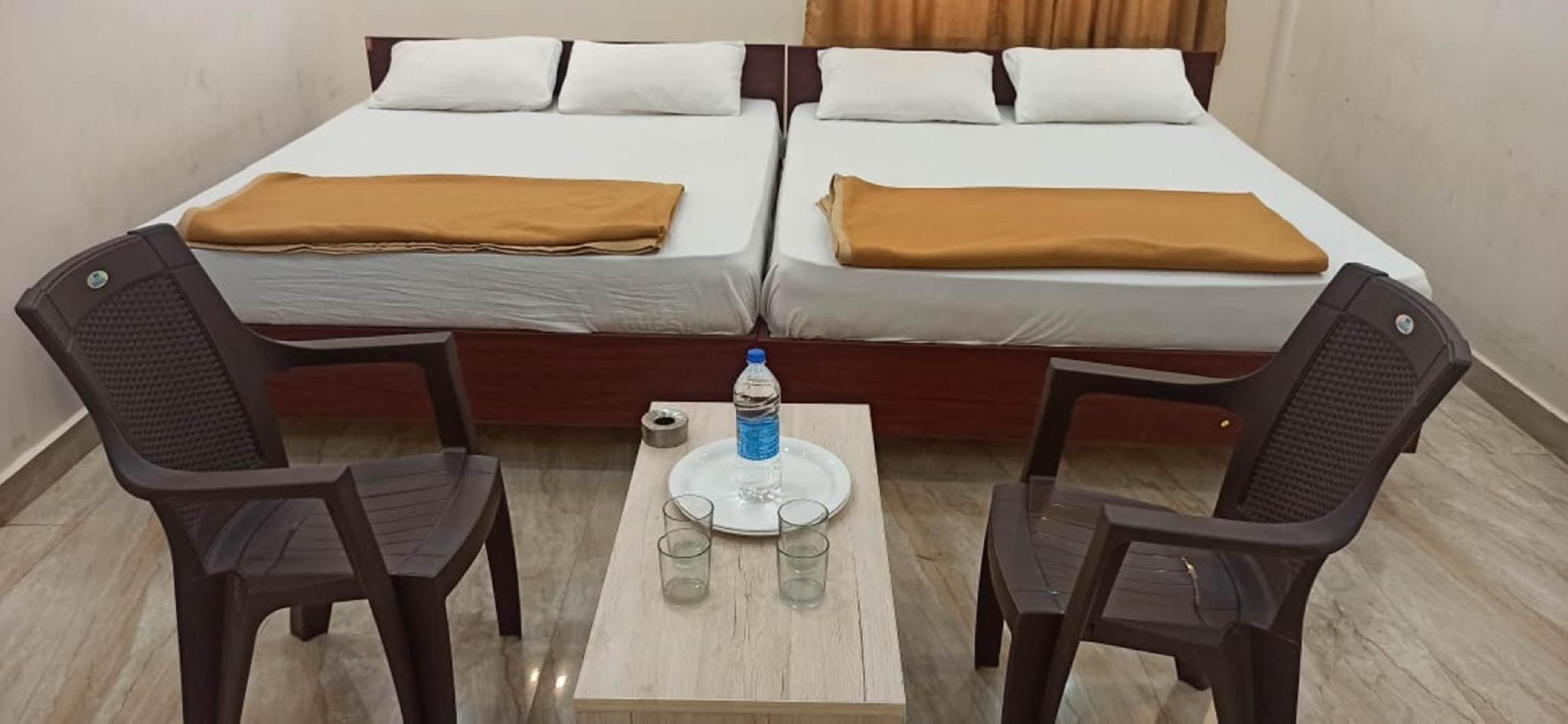 Deluxe Family Room for 4 People