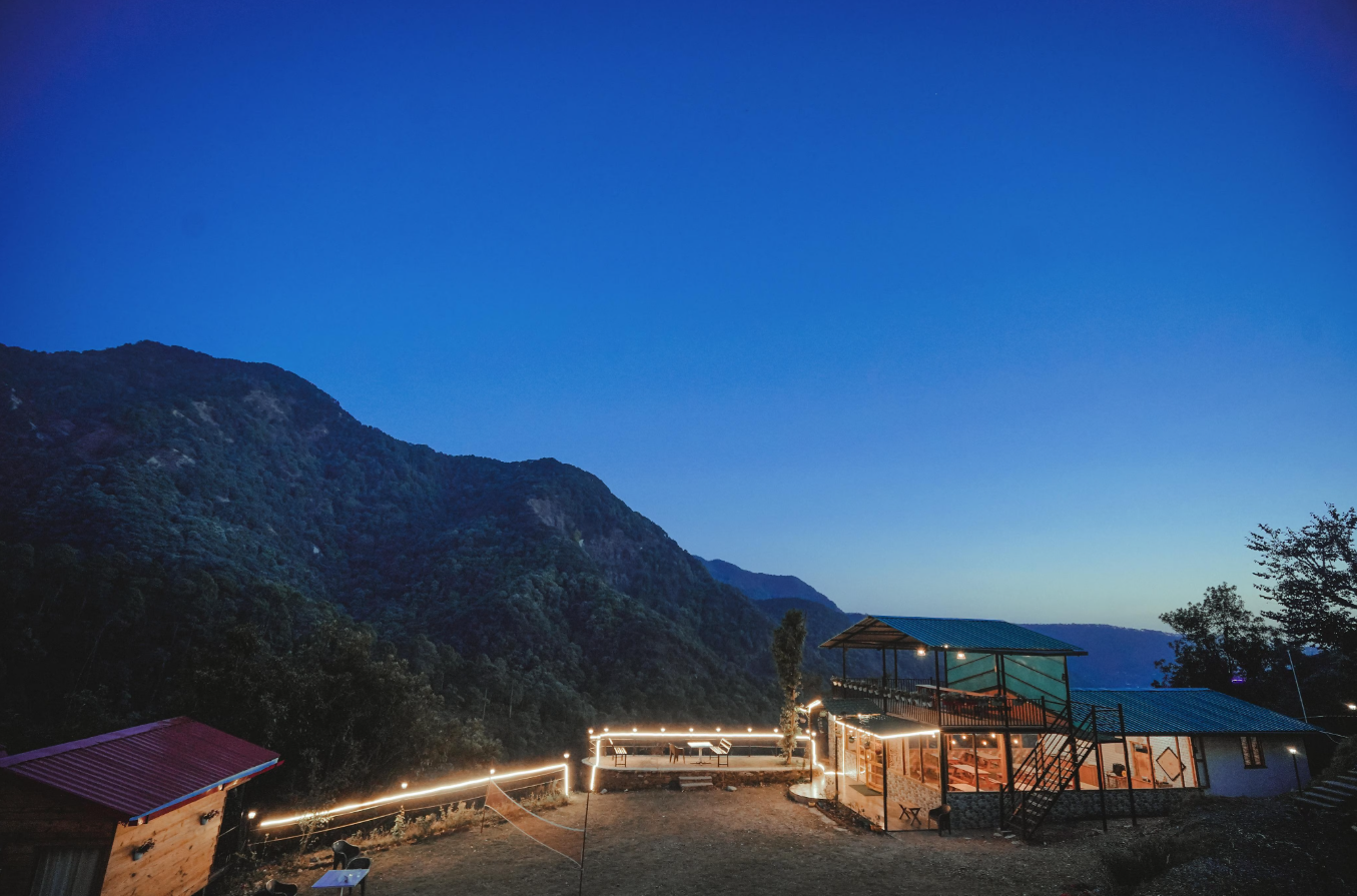 undefined Minikins - Resorts & Restaurant 2
