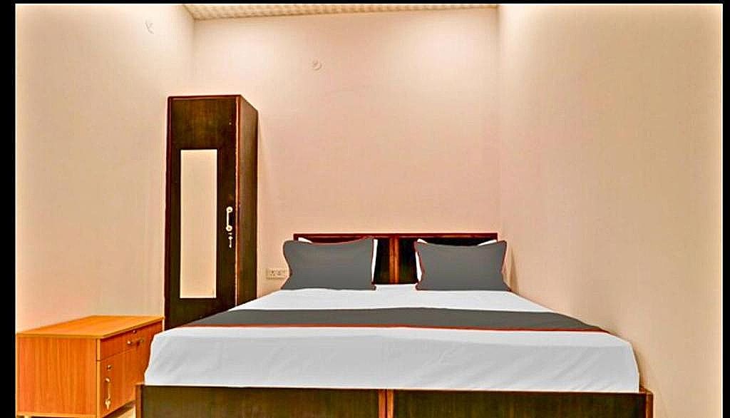 Qotel Hotel Couple Friendly Deluxe room 4