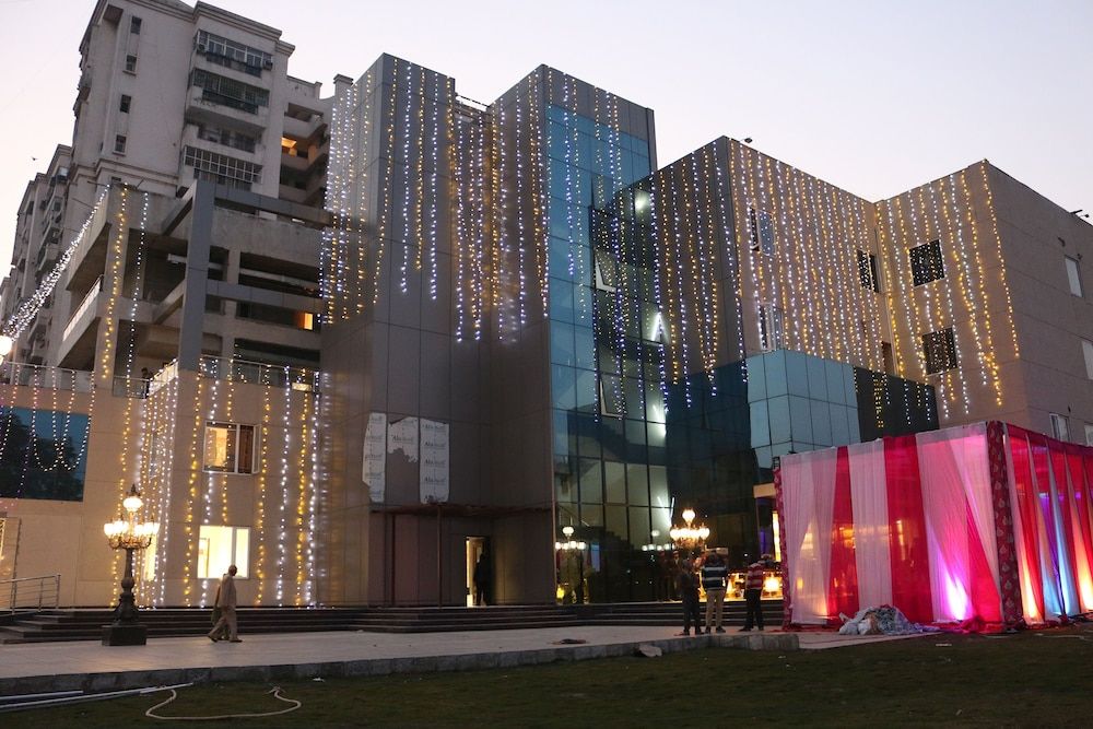 undefined Royal Imperio 8