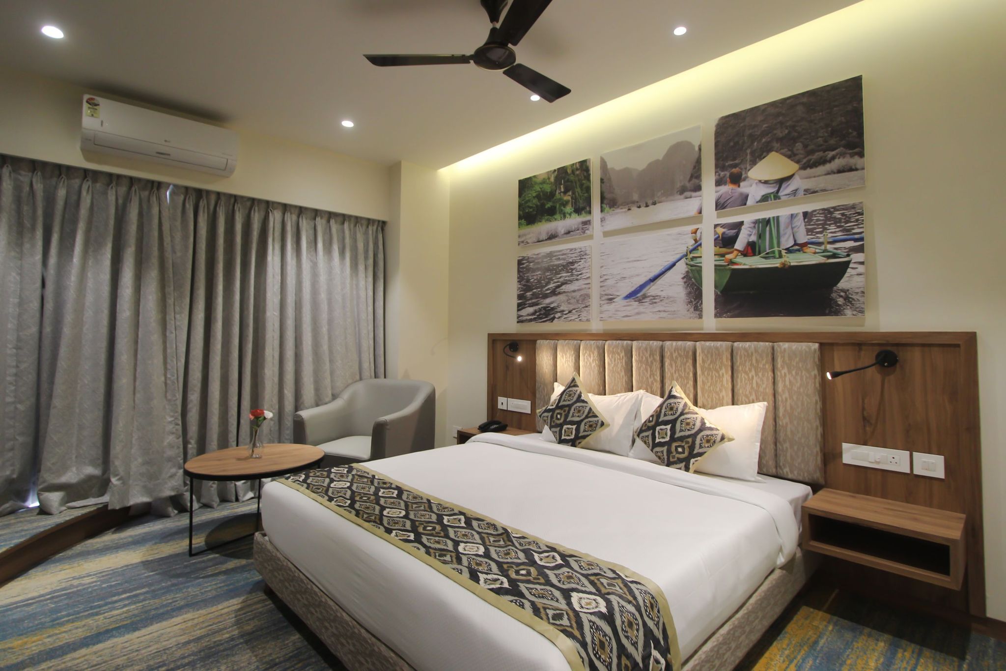 The Monarch Turbhe Deluxe Room 4