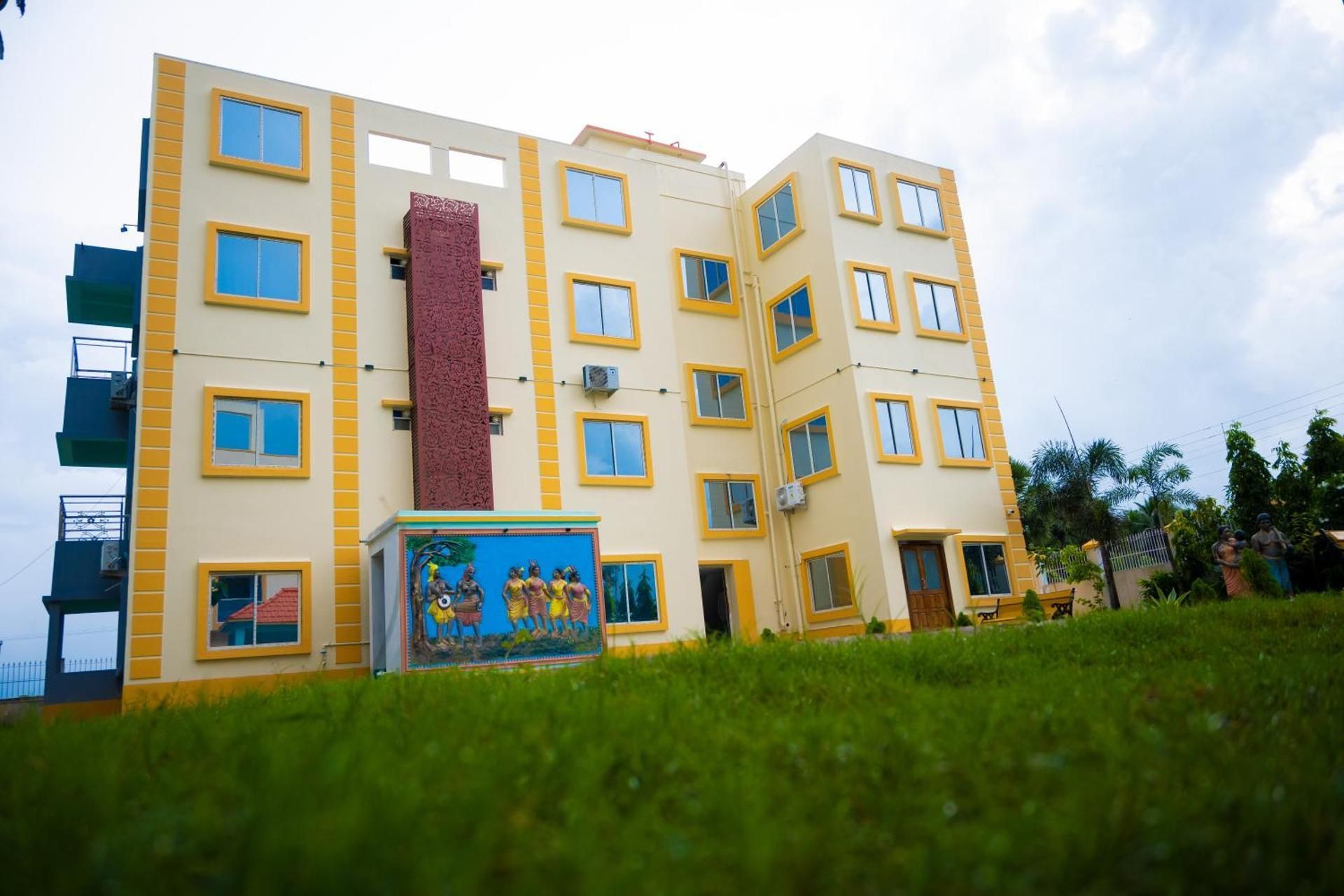 Unique Shantiniketan