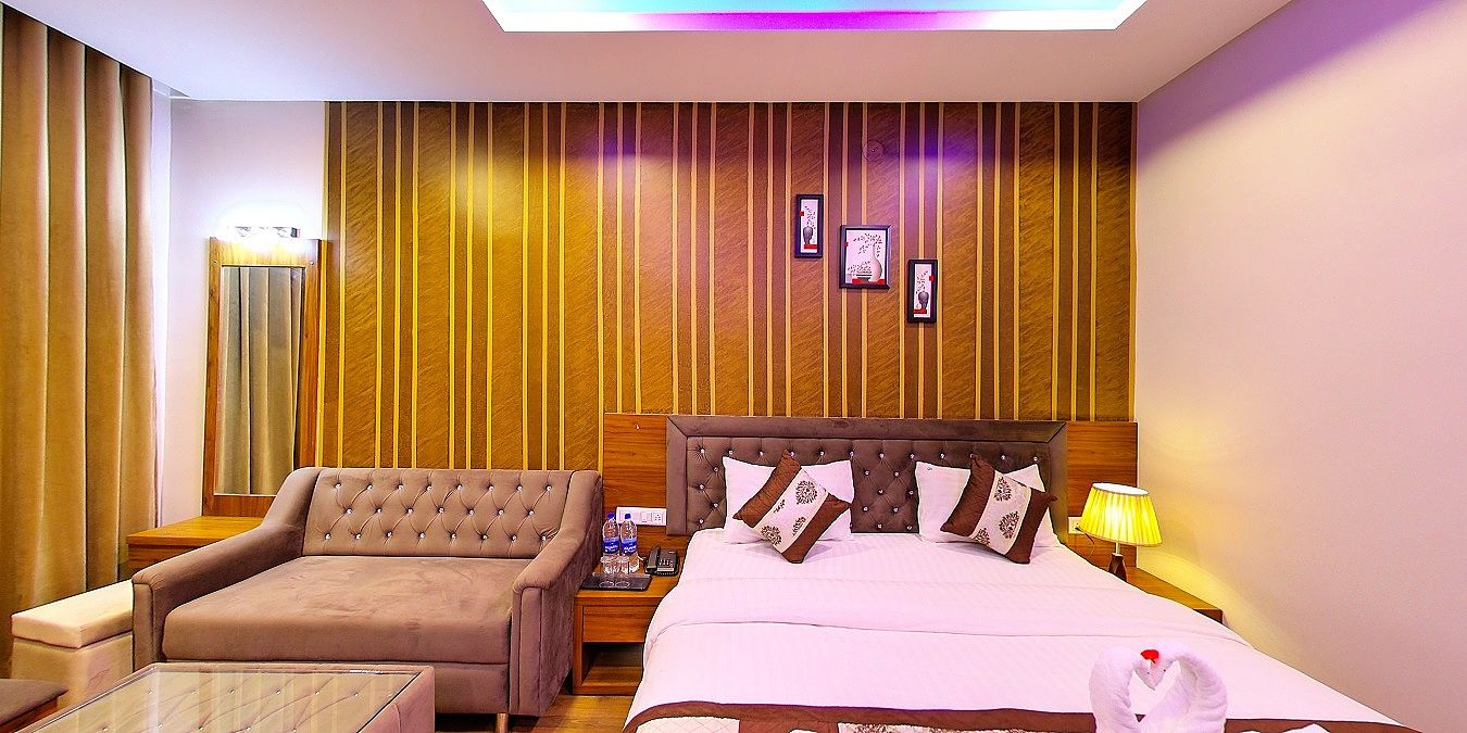 Hotel Shreenath Resort