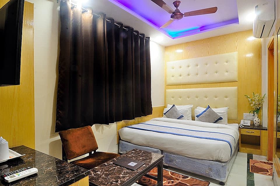 Deluxe Room Non AC With Complementary Wi-Fi