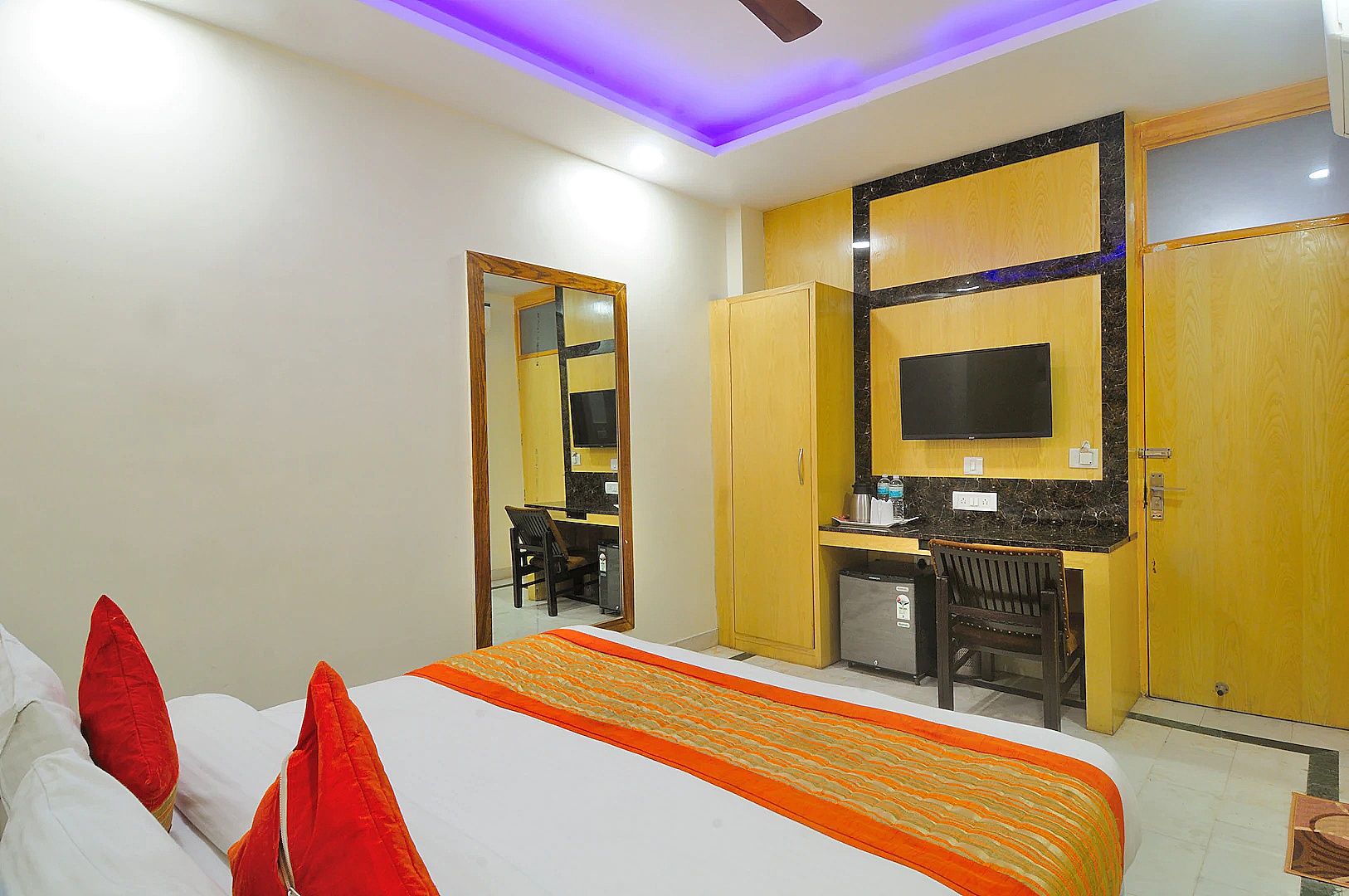 Deluxe Room Non AC With Complementary Wi-Fi