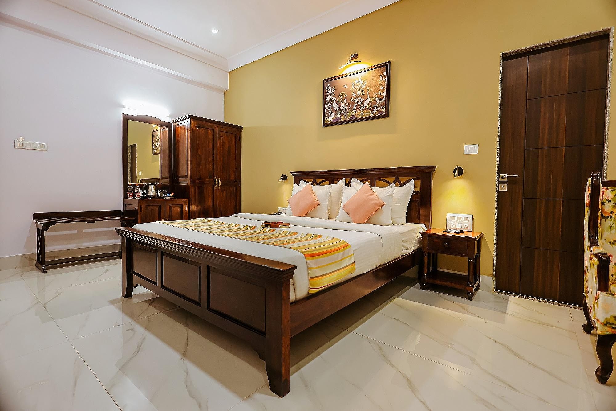 Heritage Deluxe Room - Free Pickup From Railway Station
