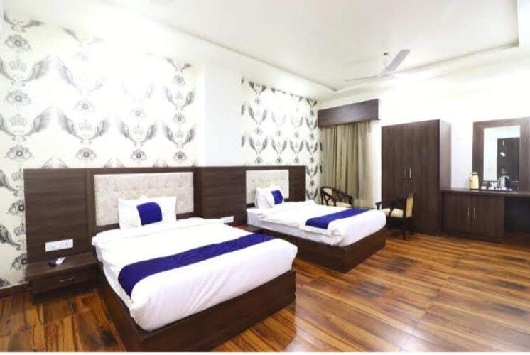 Executive Four Bed