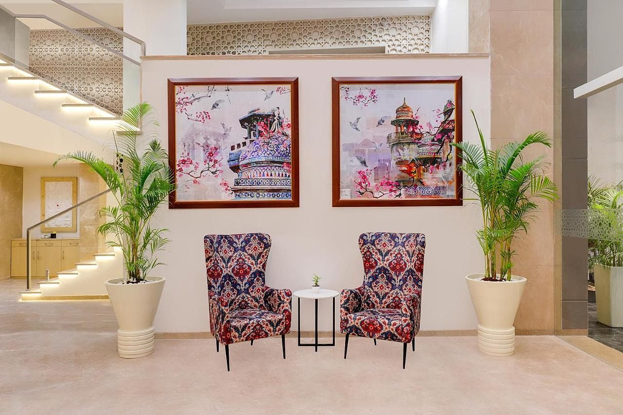 undefined Lemon Tree Hotel, Agra 4