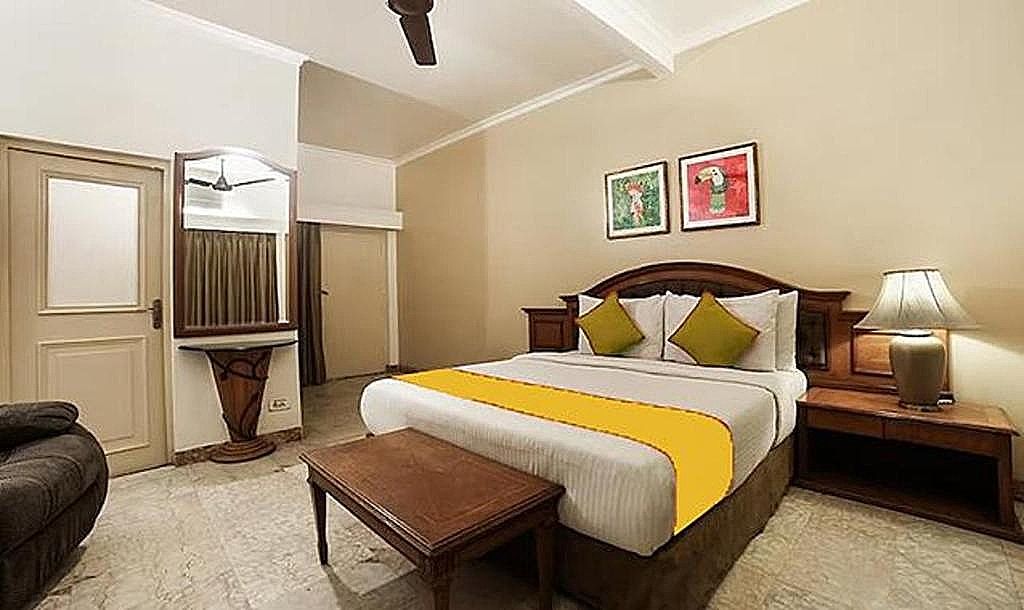 undefined FabHotel The Dayal 7