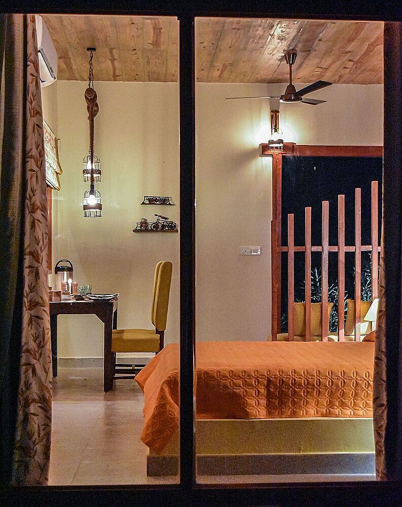 Tree of Life Ecotainers Agra Premium Cabin 8