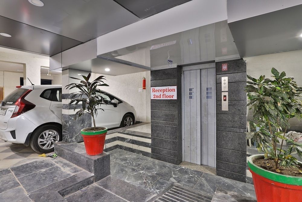 undefined HOTEL BALAJI VILLA 3
