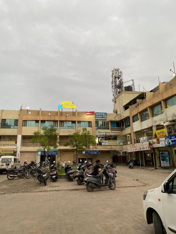 undefined Hotel Motera Inn 7