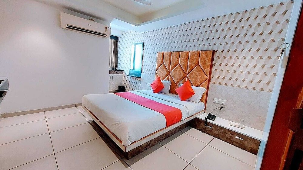 undefined Hotel Sigma Inn 5