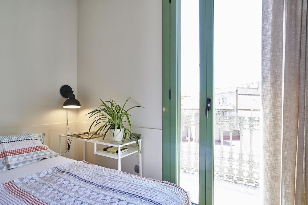 Barcelona Sants Station Apartments 3 Bedroom Apartment, 2 Bathrooms 14